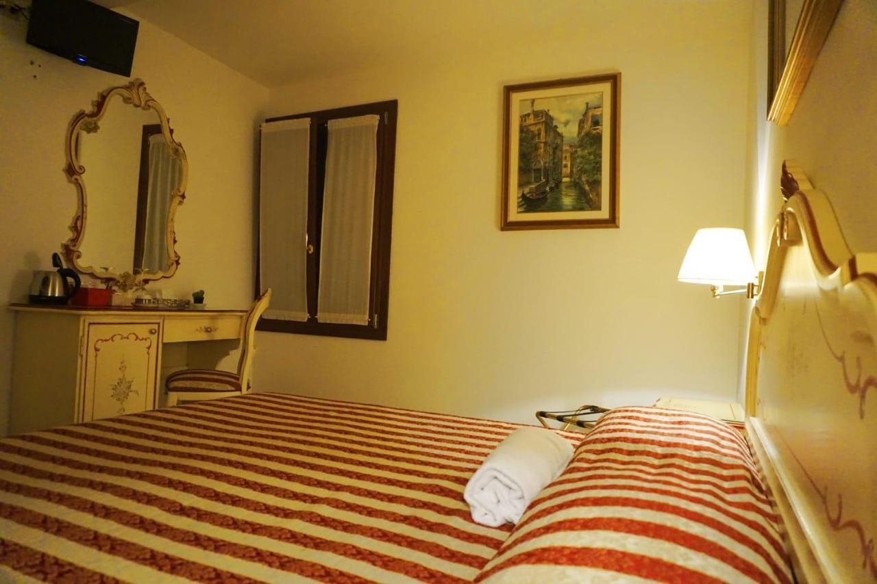 Guesthouse Al Profeta Venice Ngoại thất bức ảnh